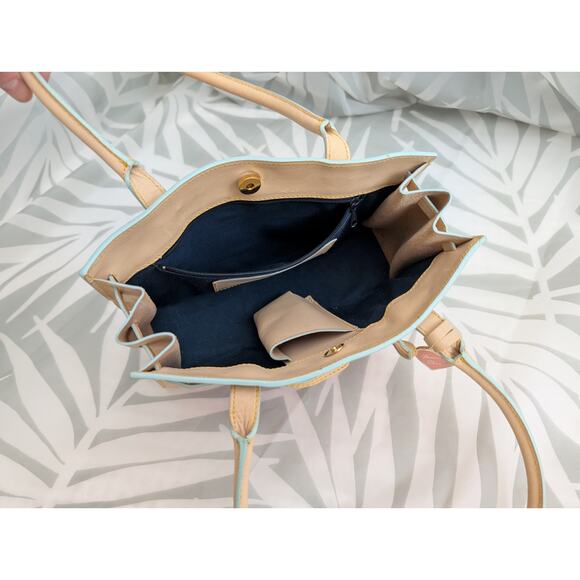 Dooney & Bourke Vintage Y2K Crayon Heart Mini Tassel Tote Satchel Italy - Picture 12 of 16